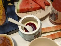 -老牌坊云南鱼豆花火锅(哈西万达店)