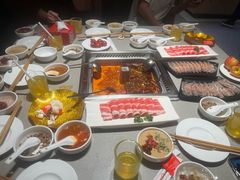 -海底捞火锅(宝龙广场夜宵主题店)