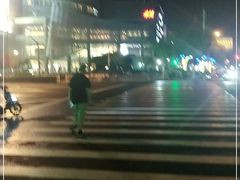 -百盛(莘庄店)