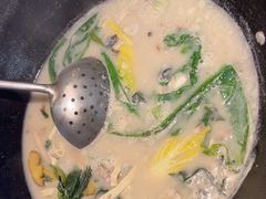 -陈大锅·岳阳鱼馆·地道岳阳菜(美食街店)