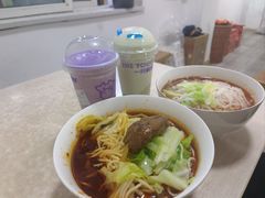 -易毛特色牛肉面(解放碑步行街店)