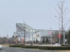 -乔波室内滑雪场