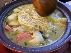 -周鱼小馆石锅酸菜鱼(活力汇店)