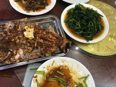 -俺家菜馆(百里峡店)