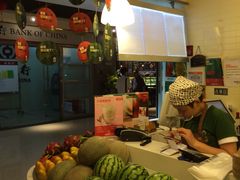 -果之满满鲜榨果汁(科技产业大厦店)