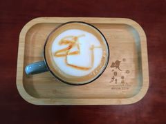 -武汉境自在書店