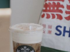 -星巴克臻选(上海淮海百盛购物中心店)