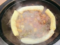 -咱屯子铁锅炖直营店(保利店)