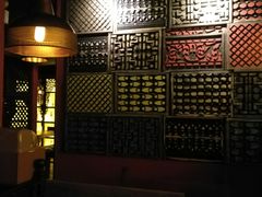 -Helens海伦司小酒馆(上海疁城新天地店)