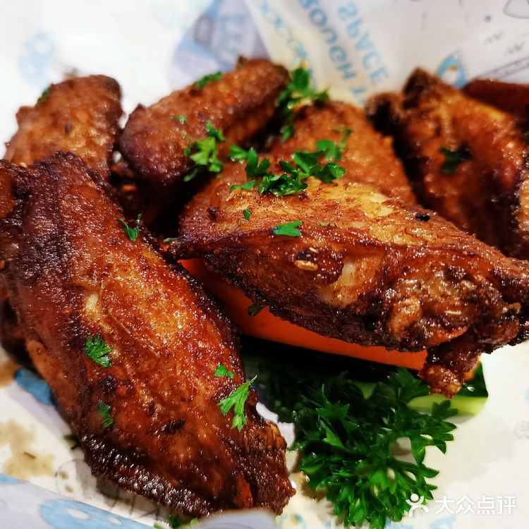 冬日不可错过西式美食   失重餐厅好吃又好玩