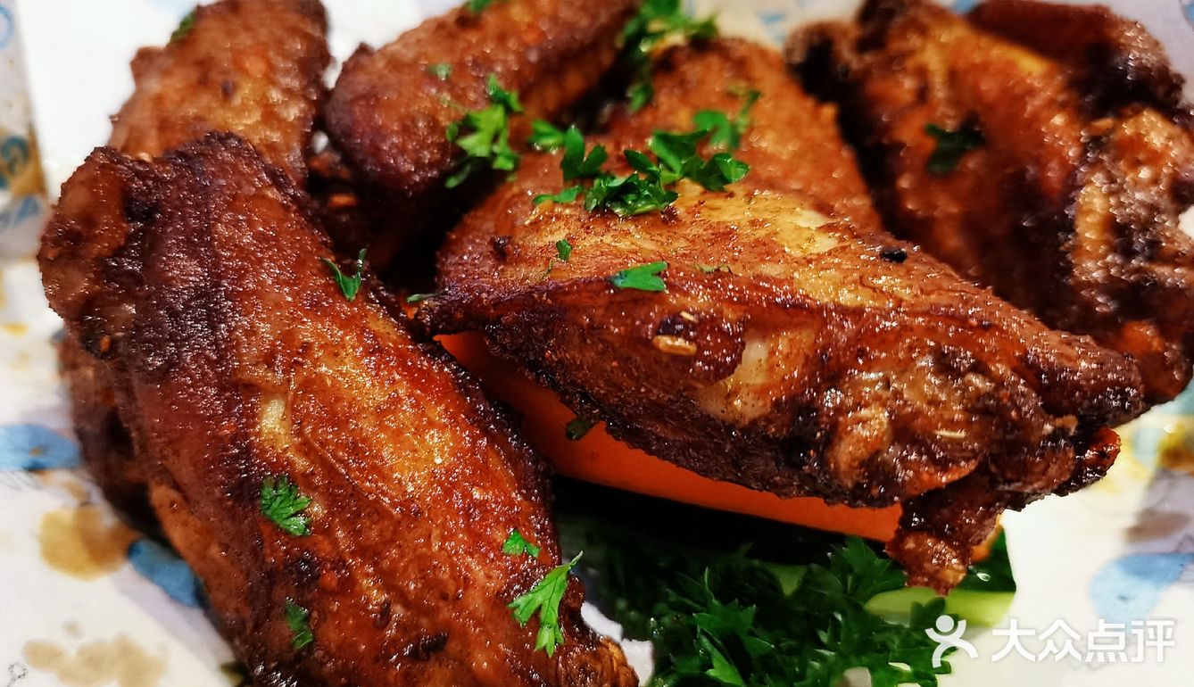 冬日不可错过西式美食   失重餐厅好吃又好玩