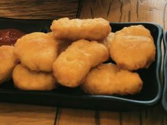 -汽车博物馆主题餐厅