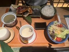 海盐烧青花鱼定食-本源食集 日式烧肉·炉端烧(东海缤纷店)