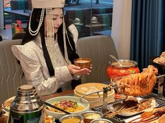 -百彦蒙古包·碳烤羊排·手抓羊肉(万江首店)