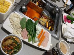 -海底捞火锅(关山保利店)