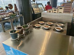 -宝利来国际大酒店-凤凰阁旋转餐厅