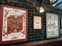 -Pie Bird(新闸路店)