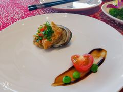 蒜茸粉丝蒸鲍鱼-陕西会客厅·宴会厅·唐世佳宴