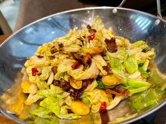 -有红鸡毛店·川菜(建设路店)