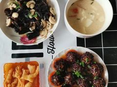 -优护佳医护级月嫂(和睦家浦西店)