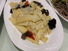-咪咪川菜(太乙路店)