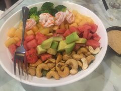 海鲜牛油果沙拉-烛影拾光观景餐厅·创意菜·摄影·小提琴(大唐不夜城店)