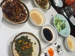 -湖畔鲁菜·二十年老字号餐厅(大明湖店)