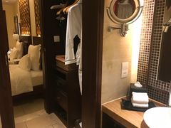 -三亚亚龙湾雅高铂尔曼别墅度假酒店