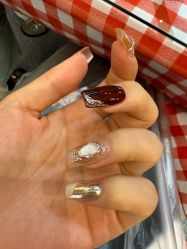 -UGIRL有个美甲