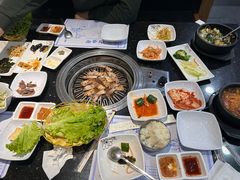 -青松馆韩国料理(香港中路佳世客店)