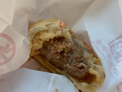 鲜肉月饼-真老大房(南京东路店)