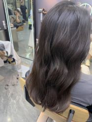 -藤野造型烫染·漂发