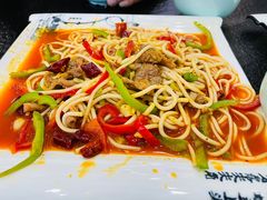 -撒拉人家.酸菜牦牛肉火锅