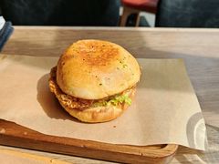 汉堡-必胜客(双榆树店)