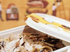 烟熏鸡肉佐菌菇意大利扁面-JPG canteen(广州寺右公馆店)