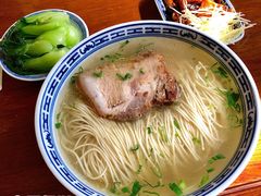 白汤面底-同得兴 Since·1995 传统苏式面馆(十全街店)