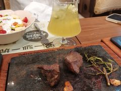 -一沙一城·岩烤牛扒(深圳首店)