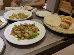 -闫府私房菜·老字号(恒隆店)