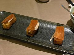 片皮鸭鱼子酱-夜上海(新天地店)