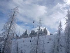 -丝绸之路山地度假区滑雪场