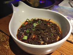 -多嘴肉蟹煲(万达店)
