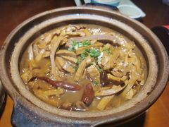 -魏铭鱼头捞饭(晋阳路店)