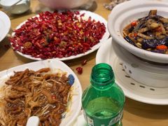 -严记小天府酸菜鱼(西四路店)