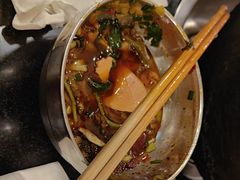 -鸿顺老铁锅美蛙鱼府(解放碑店)