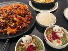 -麻六记(凤凰汇店)