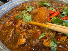 -鸿亨泰杂鱼馆(港馨家园店)