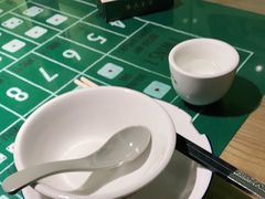 -粤港湾砂锅粥·宵夜(宝龙店)