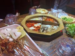 -乐山串串香老火锅(鼓楼店)