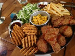 炸鸡拼盘-TOM’S PIZZA汤姆餐厅(红旗店)