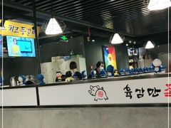 -肥肥虾庄·金牌油焖大虾(杨园滨江时代walk店)